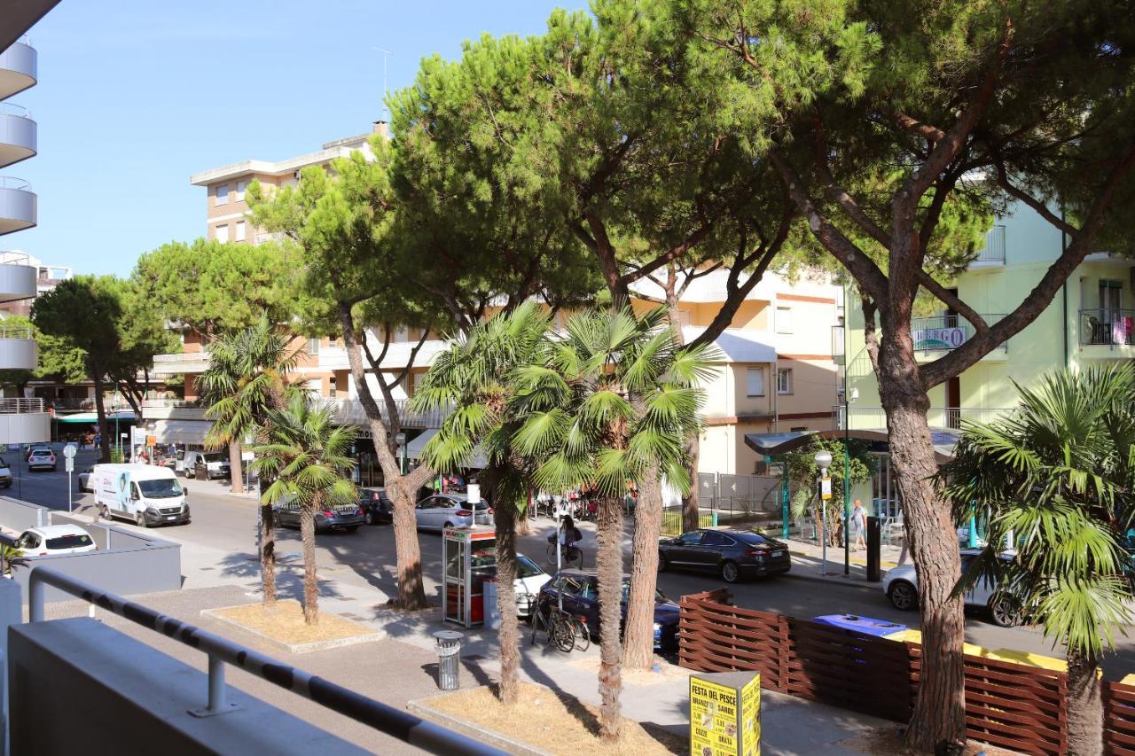 Apartament Sabbiadoro Center Lignano Sabbiadoro Zewnętrze zdjęcie